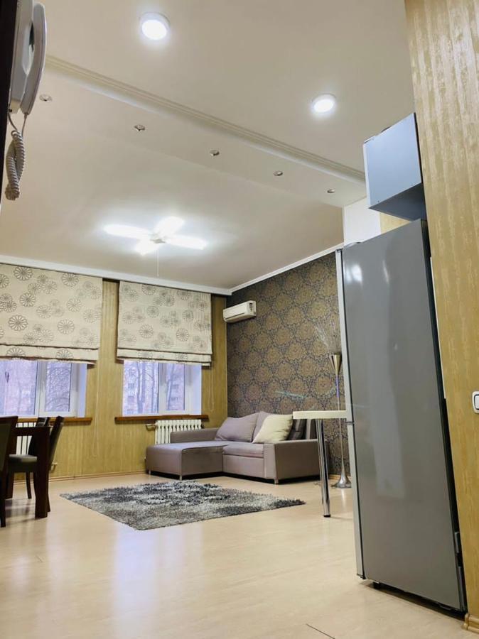 Бульвар Эркиндик74 Bischkek Exterior foto