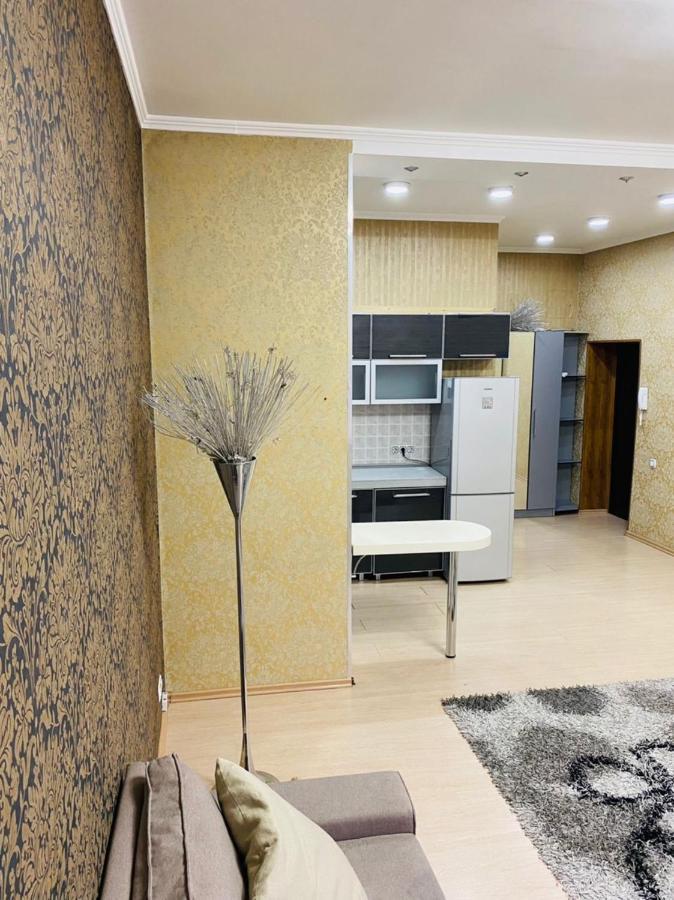 Бульвар Эркиндик74 Bischkek Exterior foto